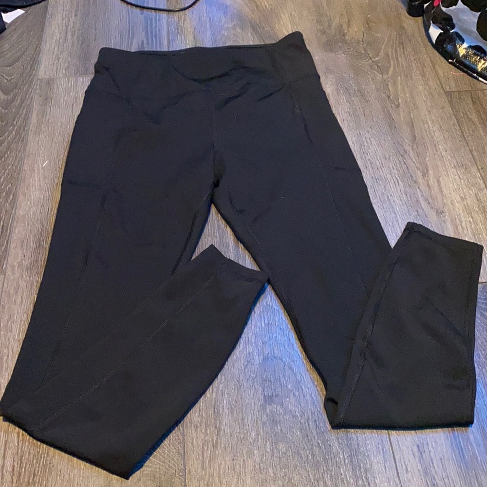 Black leggings